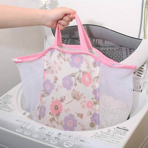 収納、運ぶ、洗濯が１つの洗濯ネット ＜バッグ型セット／ポーチ型セット／バッグ型特大１枚＞