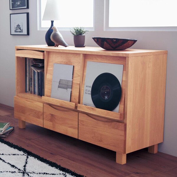 【ベルメゾン】あたたかみのあるアルダー材のフラップローボード