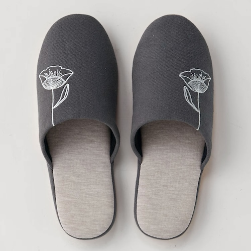 刺繍デザインの洗える大人キレイスリッパ