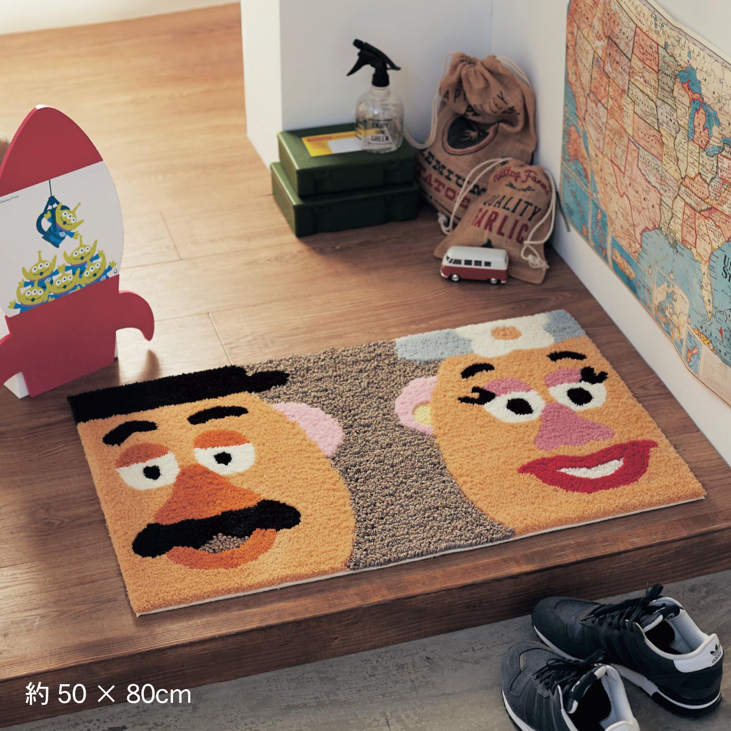 ジュート混の玄関マット「ミスター・ポテトヘッド/ミセス・ポテトヘッド」(ディズニー/Disney) ジュート混の玄関マット「ミスター・ポテトヘッド/ミセス・ポテトヘッド」(ディズニー/Disney)