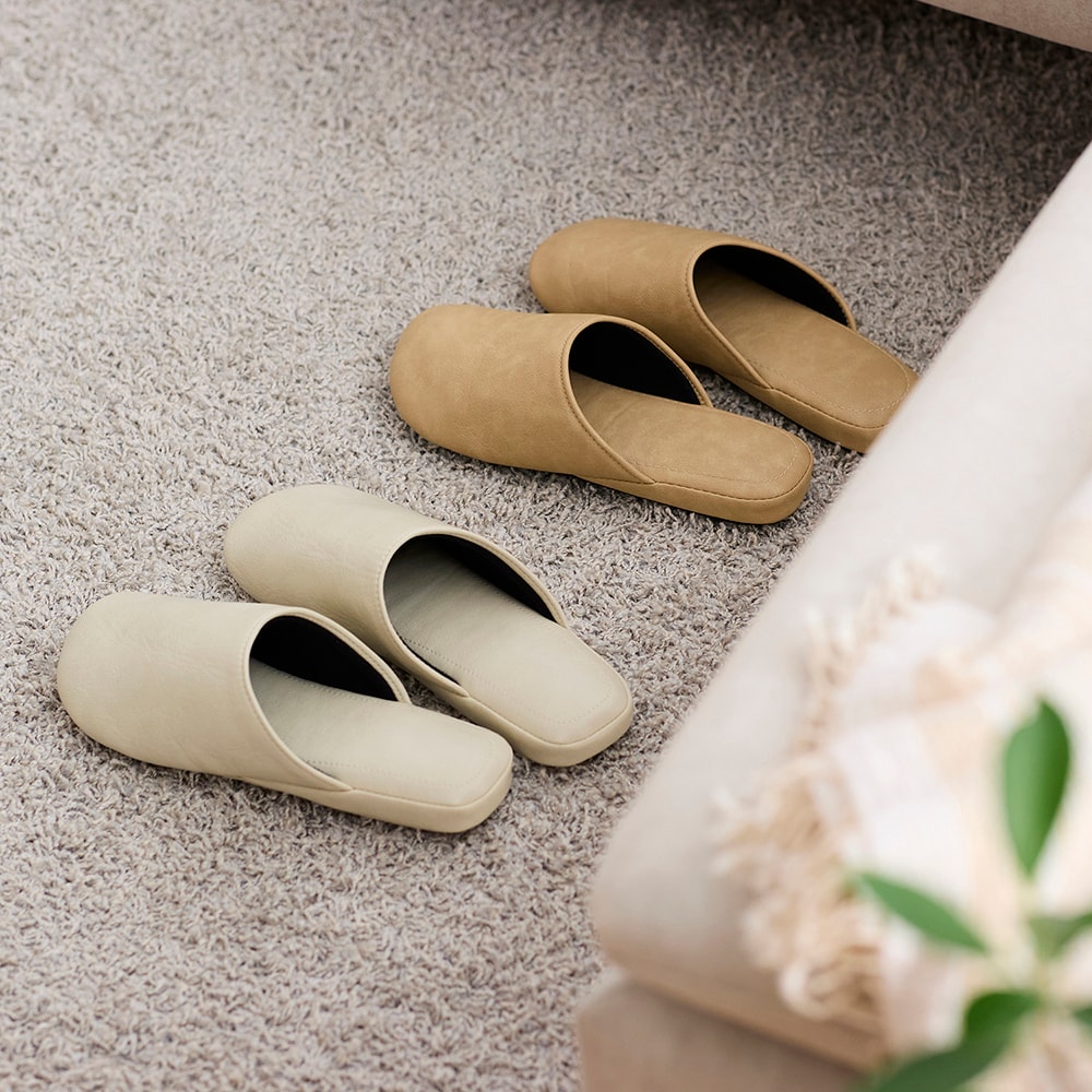 拭ける合皮のスリッパ（スリッパ/ルームシューズ/その他）｜(BELLE