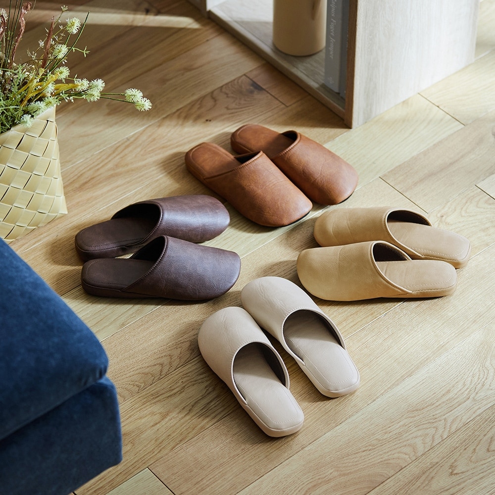 拭ける合皮のスリッパ（スリッパ/ルームシューズ/その他）｜(BELLE