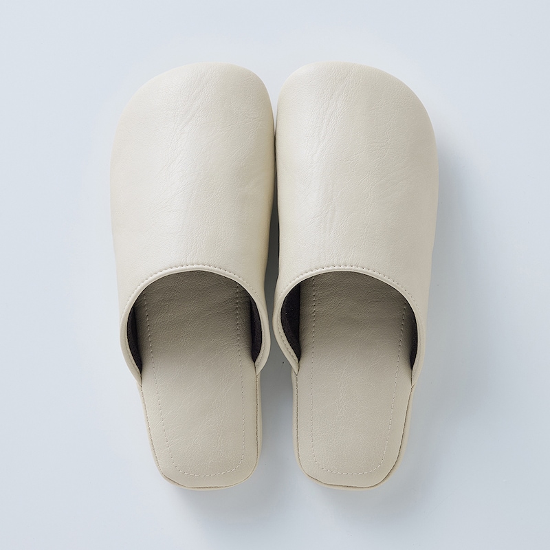 オフホワイト※商品に色が近い画像です。ただし照明やモニター環境により色の見え方が異なります。