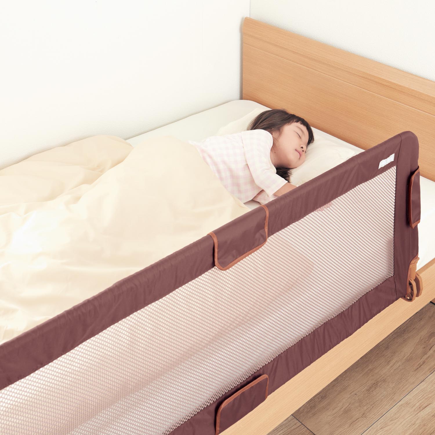 【ベルメゾン】伸縮式ベッドレール 【ベッドのガード 子ども安全用品】