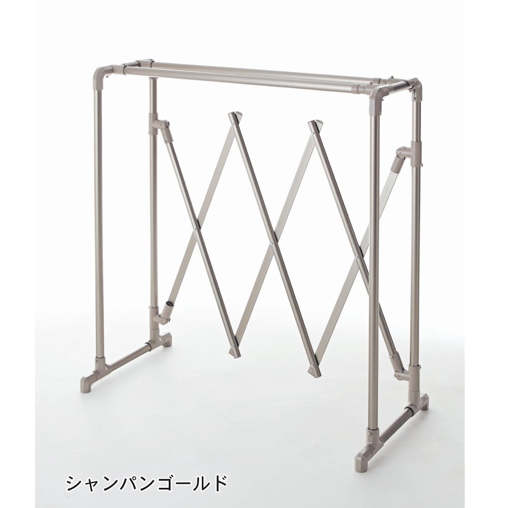 シャンパンゴールド