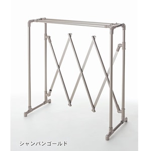 シャンパンゴールド