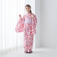 ピンク系／モデル身長127cm・130～140サイズ着用