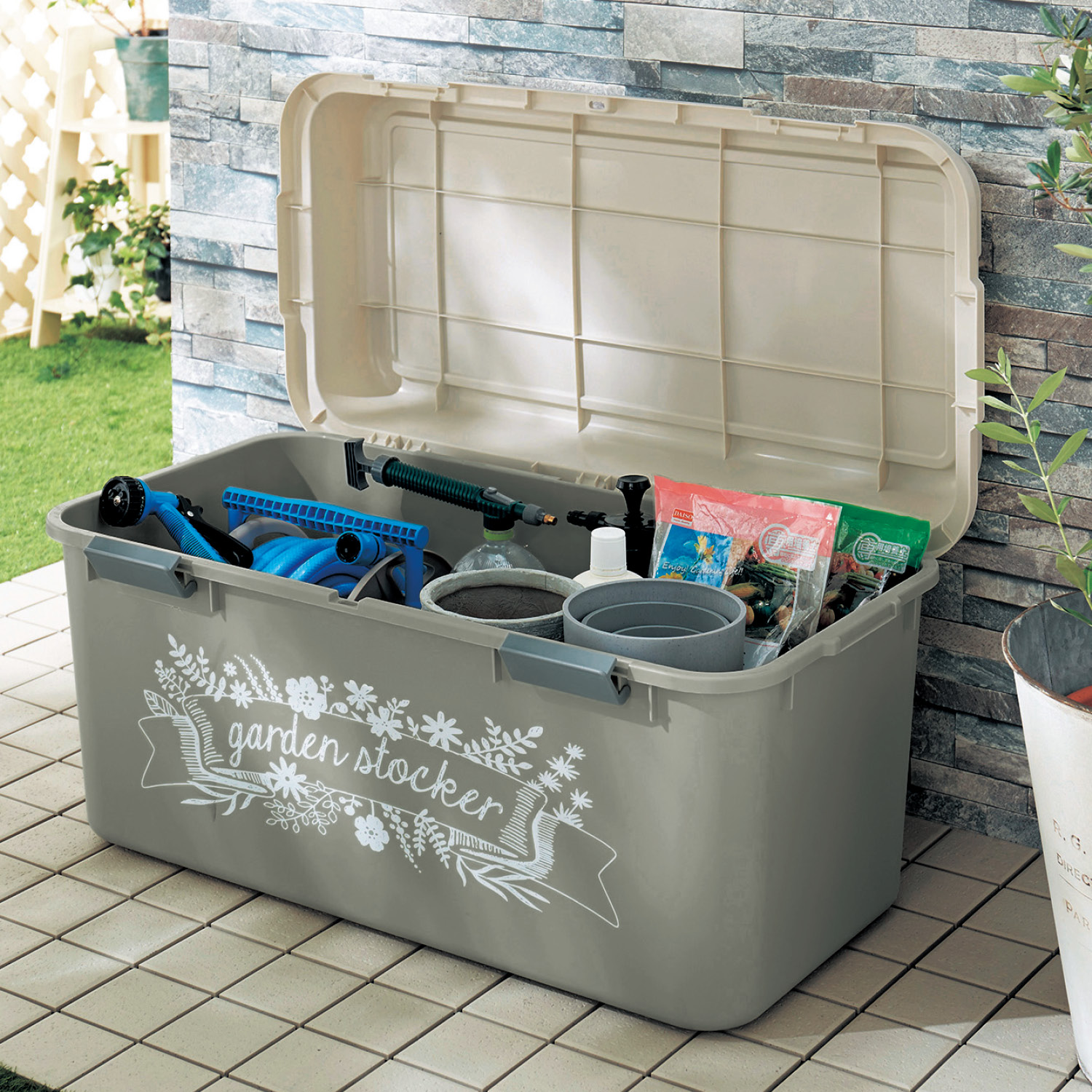 【ベルメゾン】ベランダストッカー