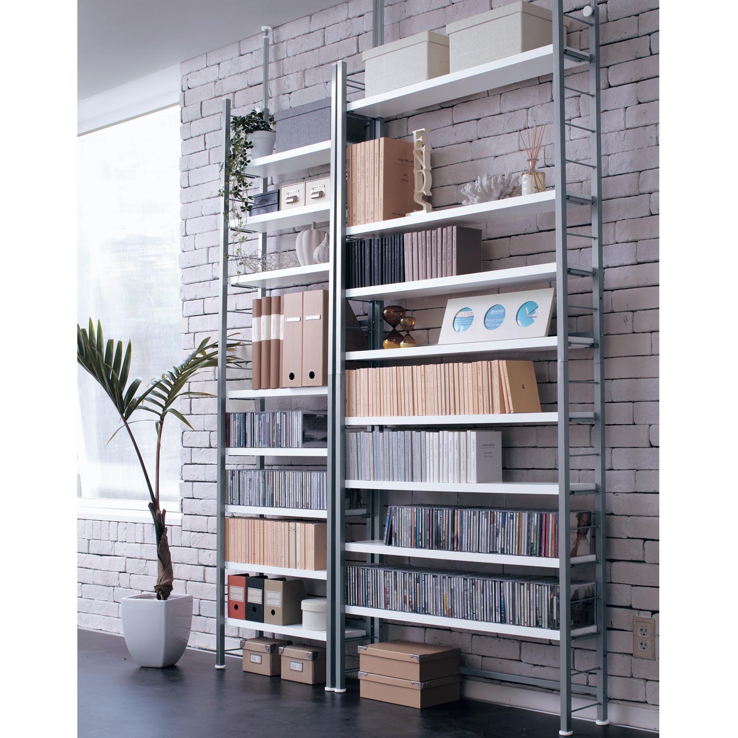 【ベルメゾン】奥行が選べる薄型突っ張りラック