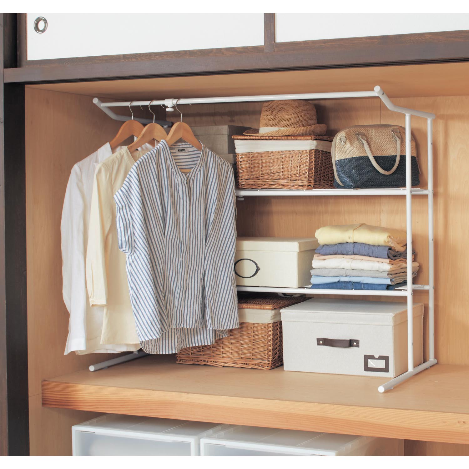 【ベルメゾン】伸縮式ハンガー付き押入れシェルフ 【ベルメゾン】伸縮式ハンガー付き押入れシェルフ