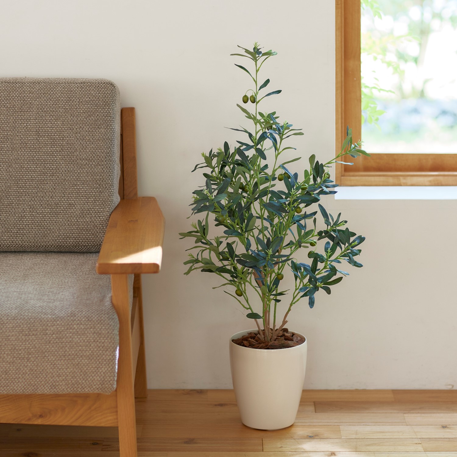 消臭フェイクグリーン「オリーブ」 <高さ約73/約90cm>