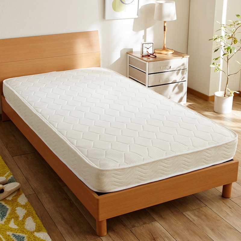こちらの商品はマットレスのみの販売になります。
