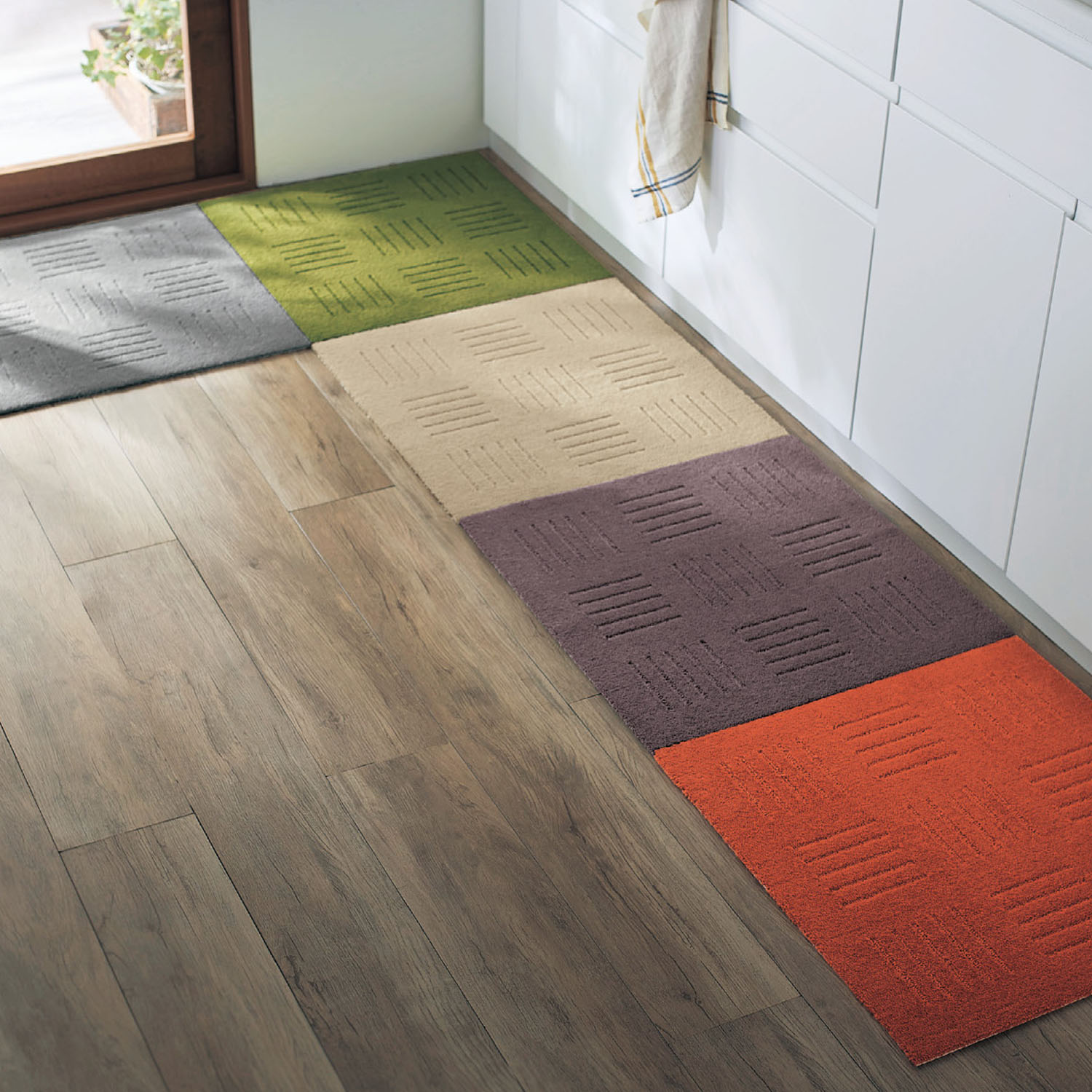 【ベルメゾン】ジョイントキッチンマット"ピタプラス