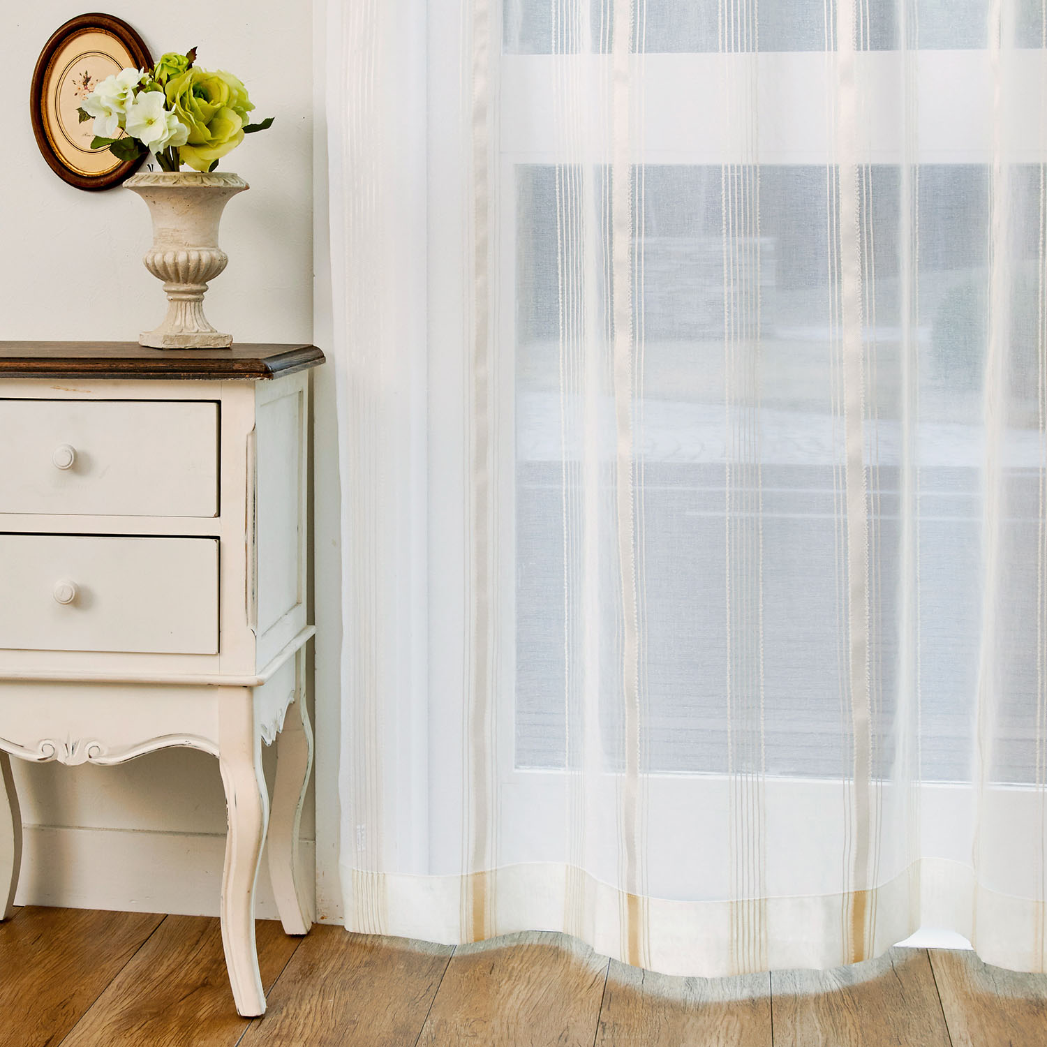 【ベルメゾン】【オーダー】 透け感のあるストライプのトルコ刺繍レースオーダーカーテン