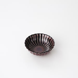 漆ブラウン／浅小鉢12cm