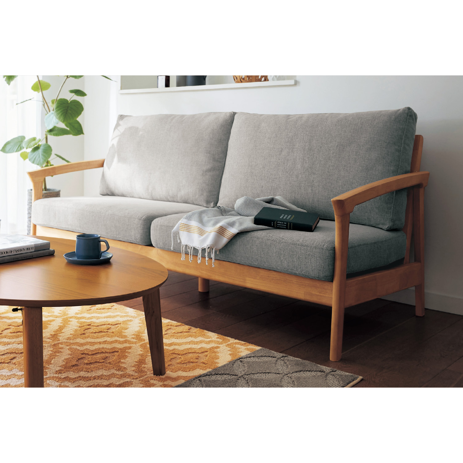 耐久性にこだわったクッションの木フレームソファー <2人掛け/3人掛け> 耐久性にこだわったクッションの木フレームソファー <2人掛け/3人掛け>