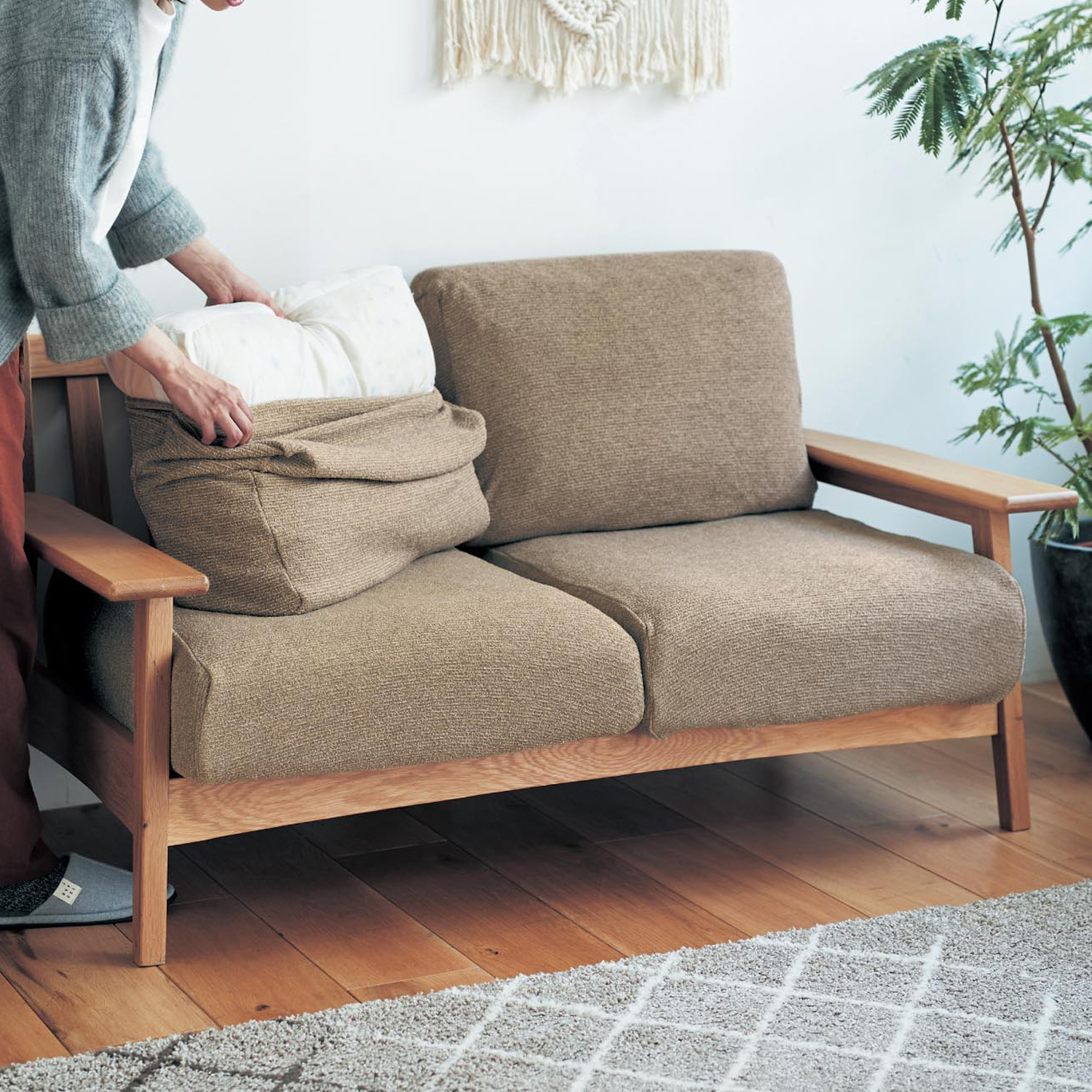 【ベルメゾン】ぴったりフィットするミックスツイード調の伸びる撥水ソファーカバー(分割タイプ) 【ベルメゾン】ぴったりフィットするミックスツイード調の伸びる撥水ソファーカバー(分割タイプ)