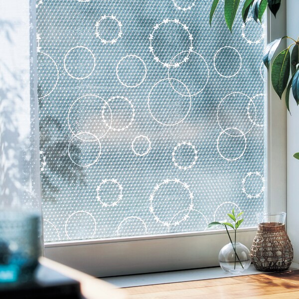 【ベルメゾン】すりガラス対応 断熱目隠しシート レース柄 【UVカット】