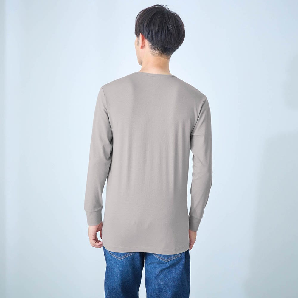 モデル身長176cm／L