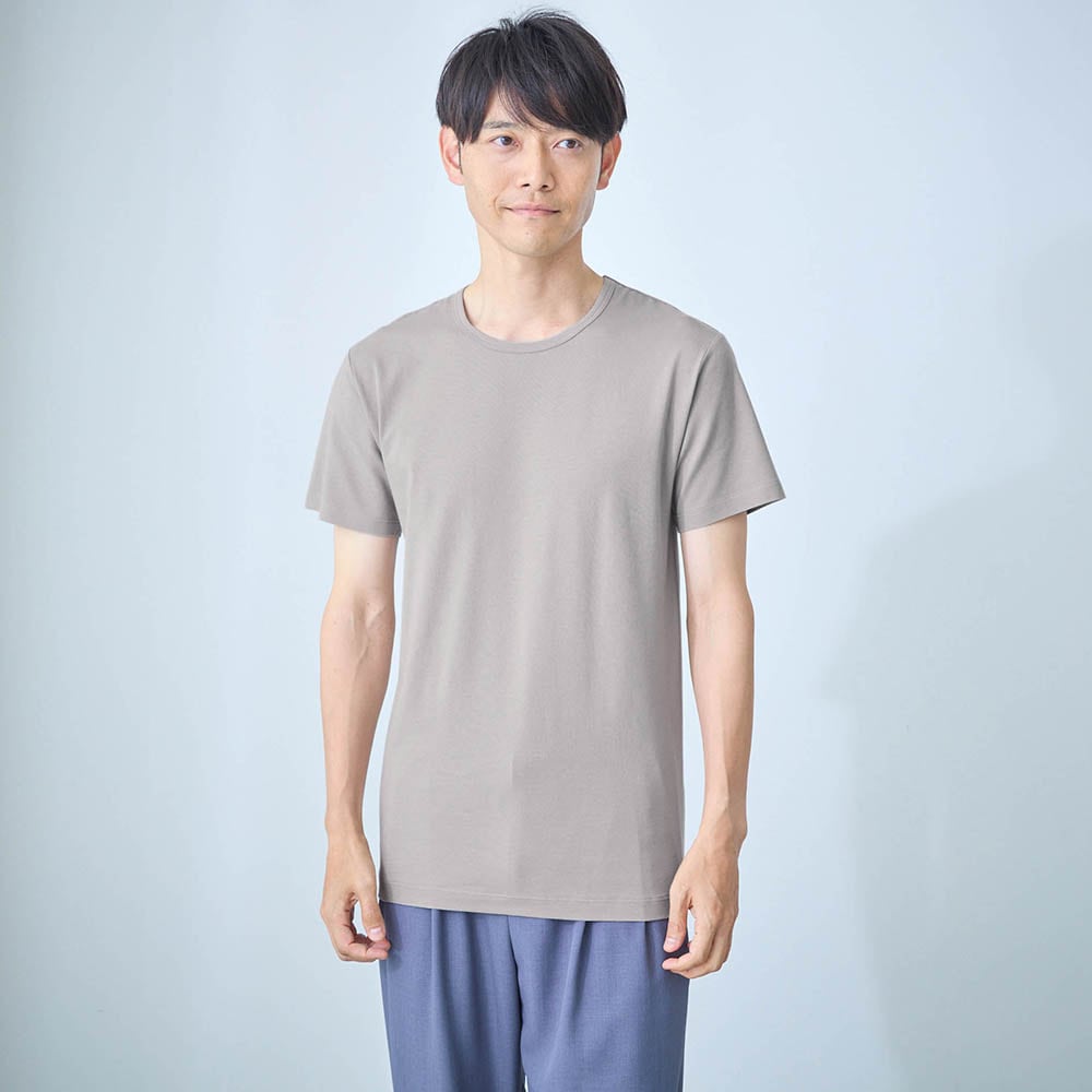 モデル身長176cm／L