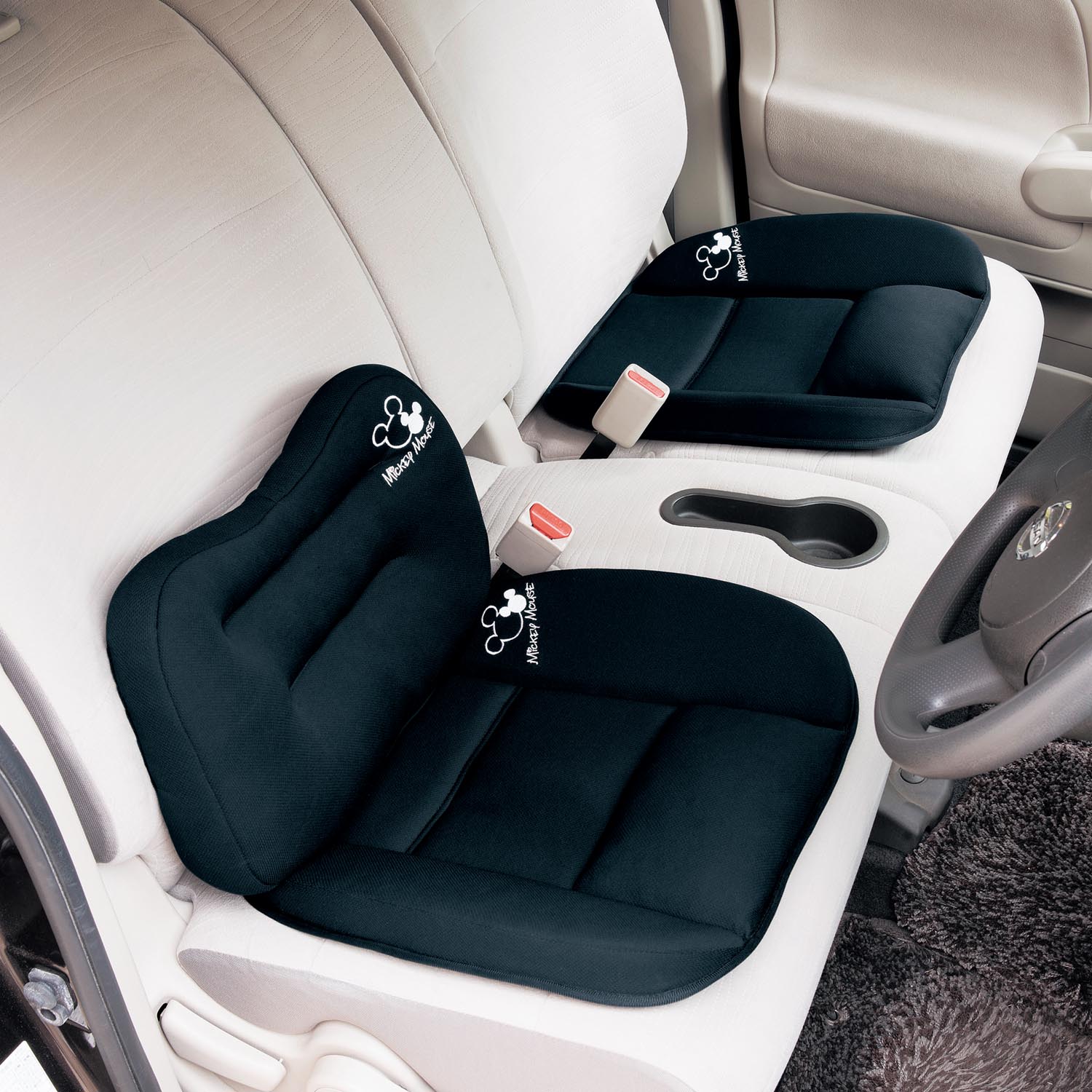 運転らくらく低反発クッション ミッキーモチーフ ディズニー Disney 通販のベルメゾンネット 運転らくらく低反発クッション ミッキーモチーフ ディズニー Disney 通販のベルメゾンネット