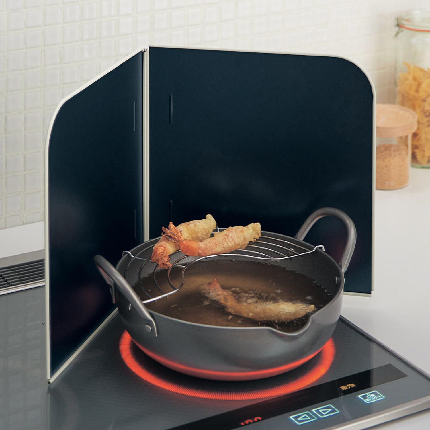 【ベルメゾン】フッ素加工で汚れが落ちやすいレンジガード 【ベルメゾン】フッ素加工で汚れが落ちやすいレンジガード