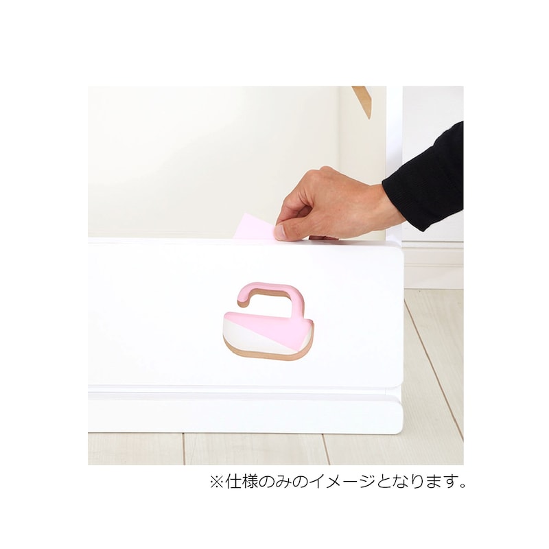 付属の折り紙でアレンジでき、厚み0.2cm以下の写真なども入れられます