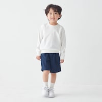 モデル身長107cm・110サイズ着用