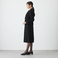 モデル身長166cm･９号サイズ着用