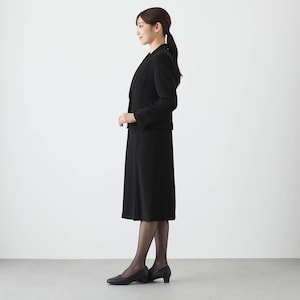 モデル身長166cm･９号サイズ着用