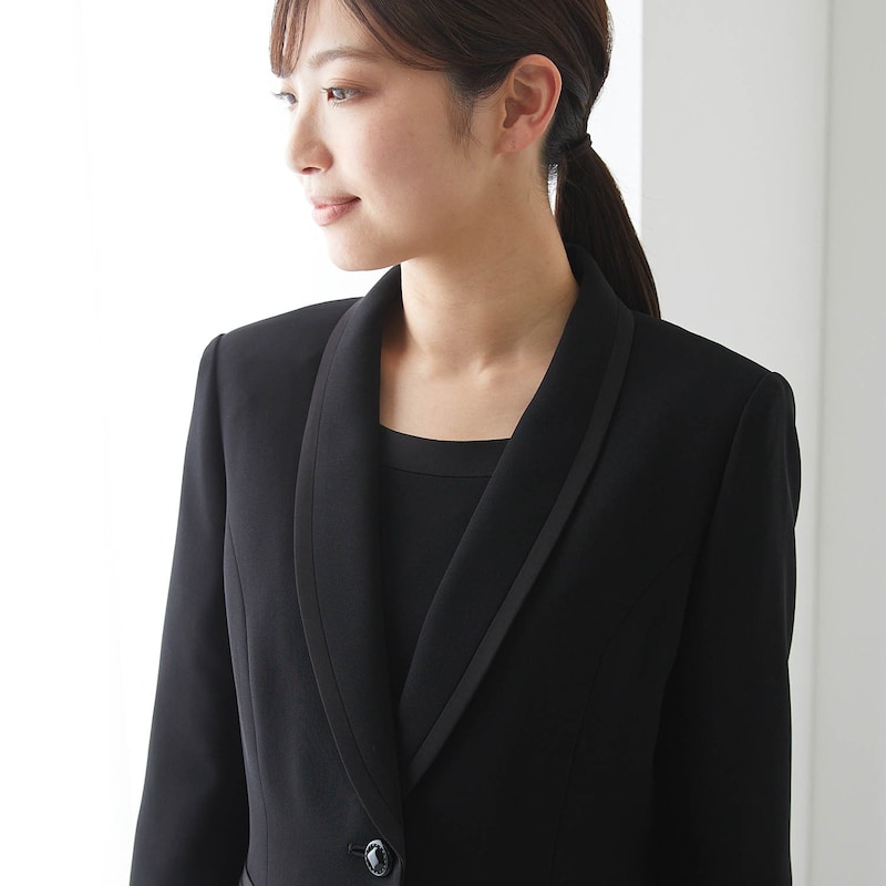首元アップ