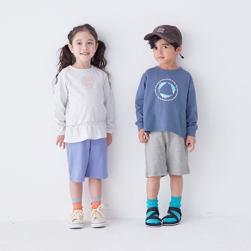 左）ラベンダーブルー／107.5cm・110、右）杢グレー／108cm・110