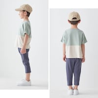 ネイビー／モデル身長111cm・110サイズ着用