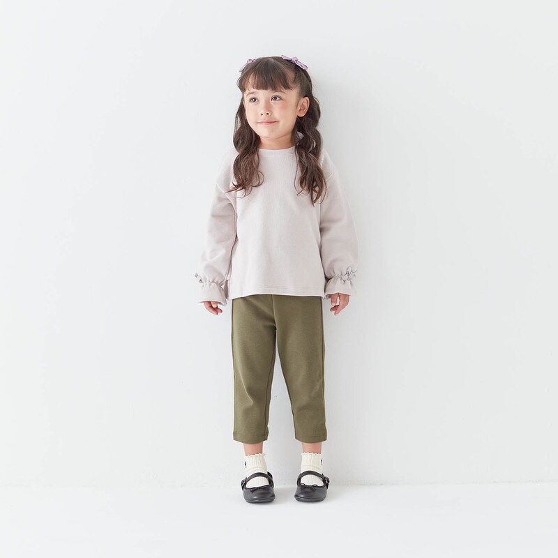 カーキ／モデル身長105.5cm・110サイズ着用