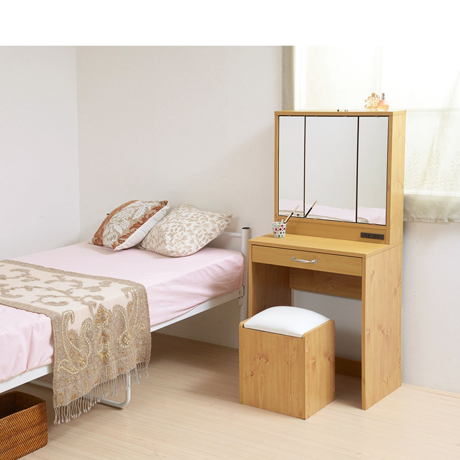 【ベルメゾン】三面鏡ドレッサー & スツール