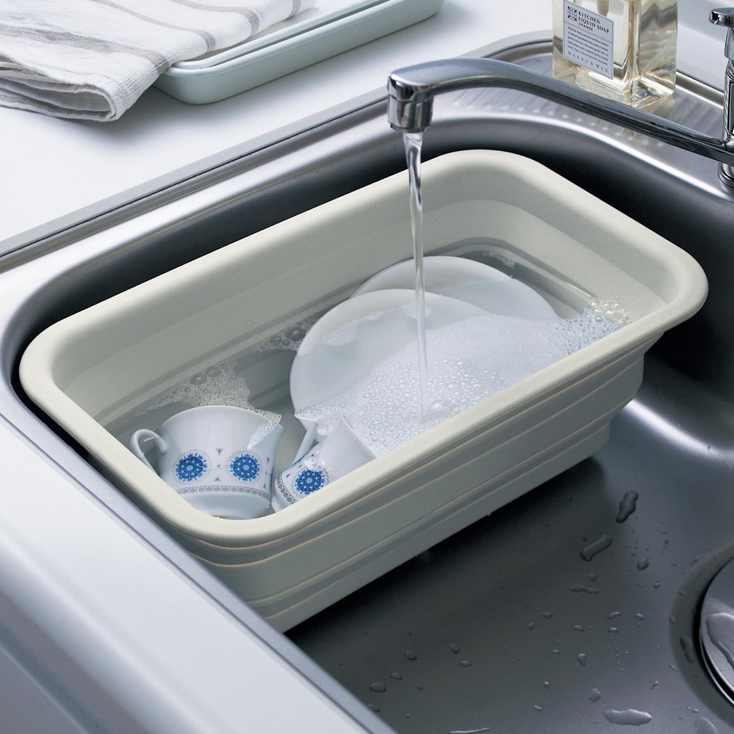 ＜ベルメゾン＞【折りたたみ】食洗機対応のシリコーンスリム洗い桶画像