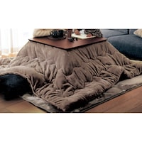 ベージュ／正方形 ※天板サイズ約75×75cmのこたつを使用