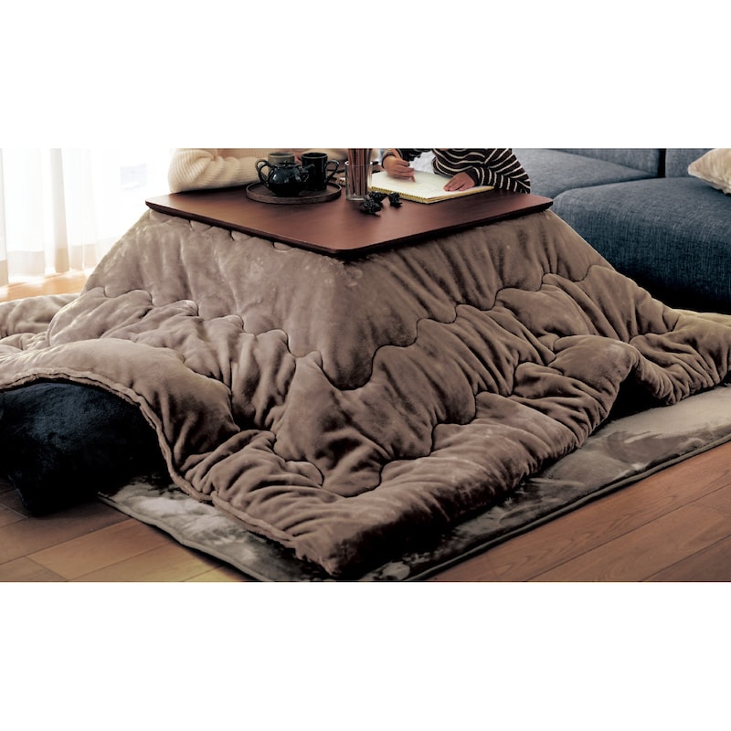 ベージュ／正方形　※天板サイズ約75×75cmのこたつを使用