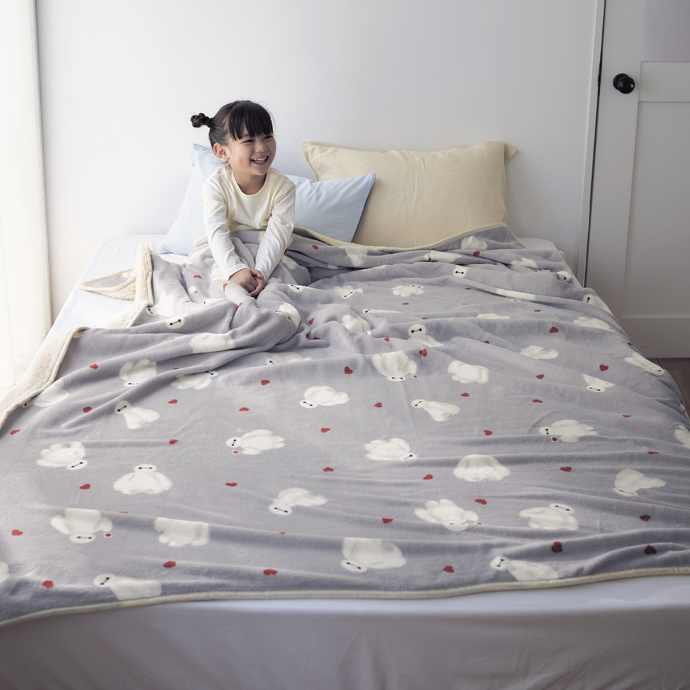 【ディズニー/Disney】【新柄登場】 大きめサイズのマイクロファイバー毛布(選べるキャラクター) 【ディズニー/Disney】【新柄登場】 大きめサイズのマイクロファイバー毛布(選べるキャラクター)