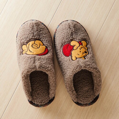 足首まであったかな脱ぎ履きしやすいもこもこボアスリッパ(選べるキャラクター)（ディズニー/Disney）