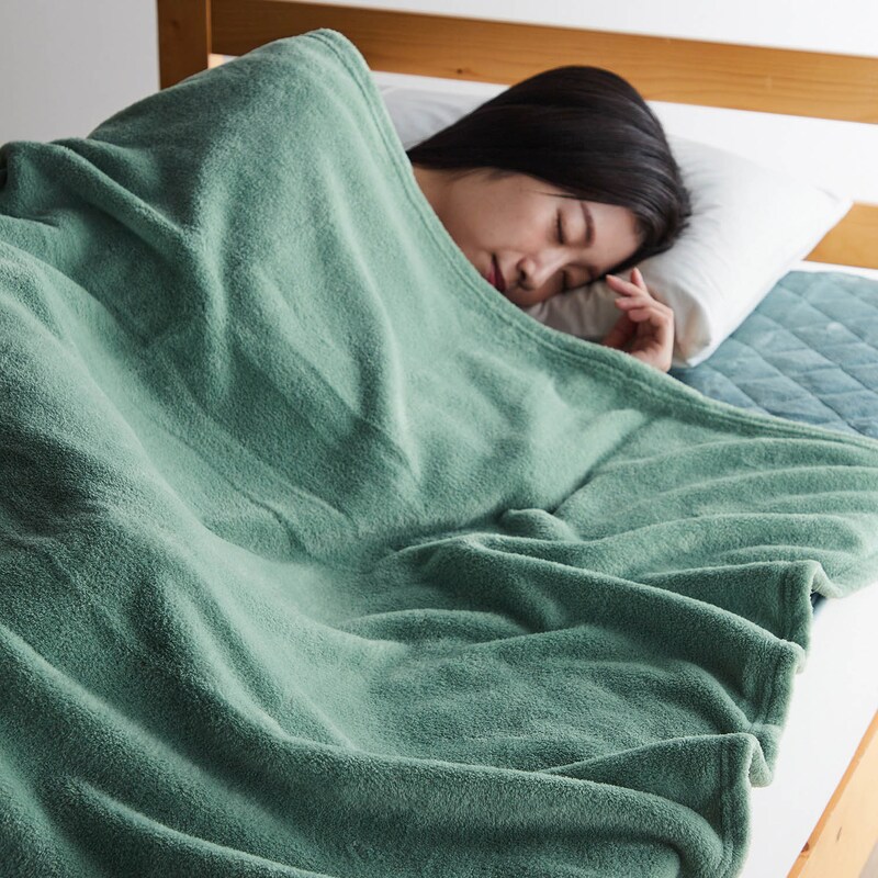 軽くて、あったか。
程よく薄手が嬉しい、定番タイプ