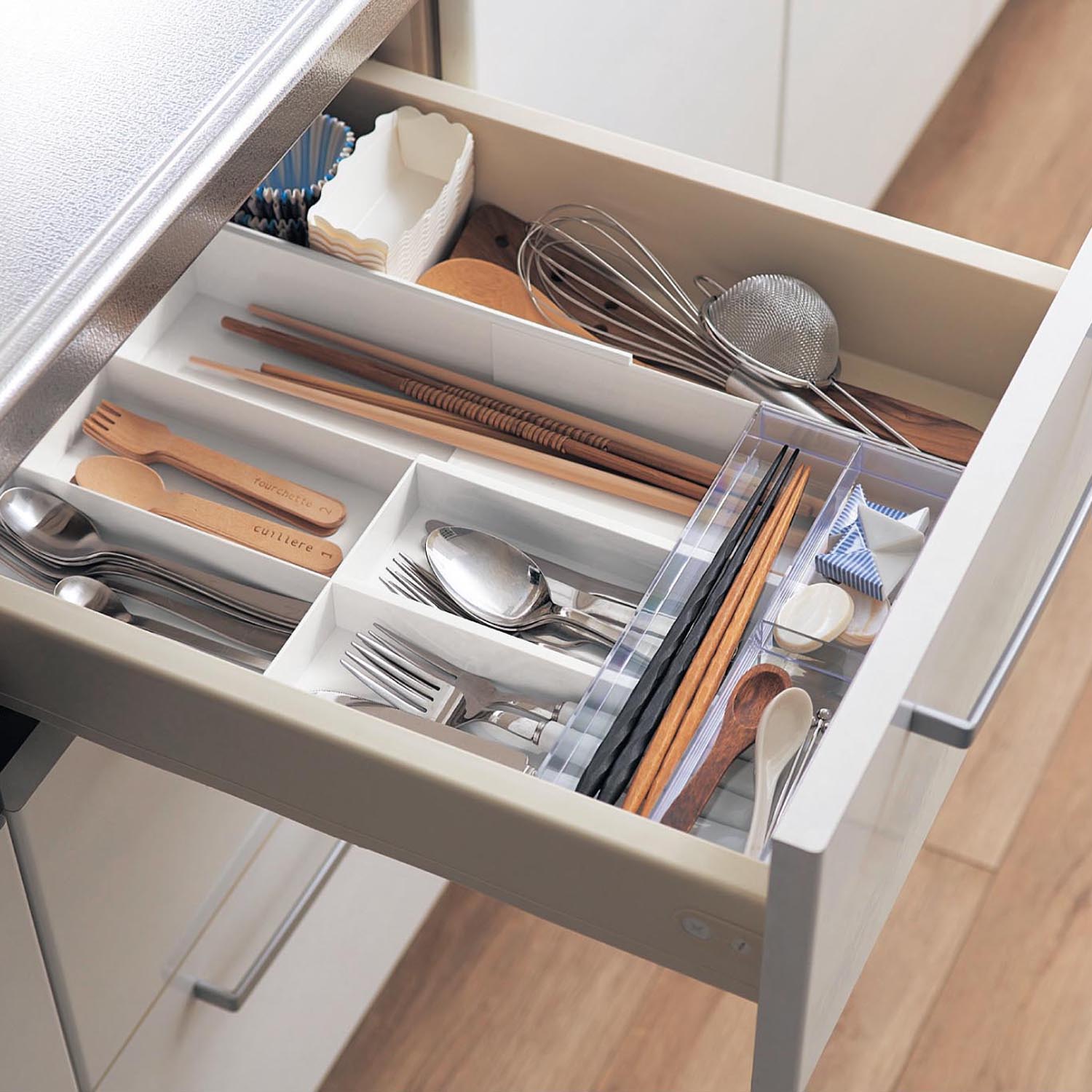 【タワー/tower】伸縮 & スライド カトラリートレイ 【タワー/tower】伸縮 & スライド カトラリートレイ