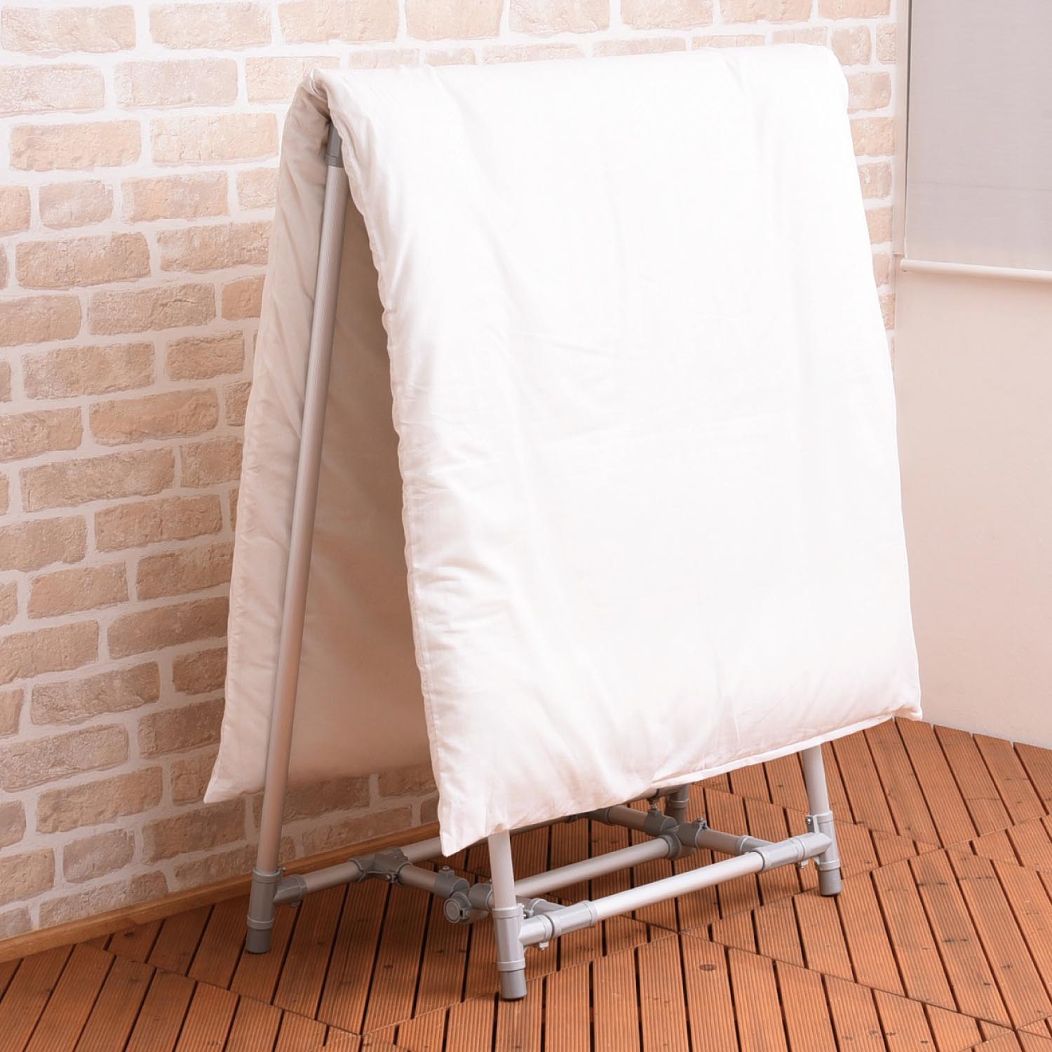 【ベルメゾン】【布団干し/軽量】ハンガーフック付き折りたたみA型物干し 【室内・屋外兼用】 【ベルメゾン】【布団干し/軽量】ハンガーフック付き折りたたみA型物干し 【室内・屋外兼用】