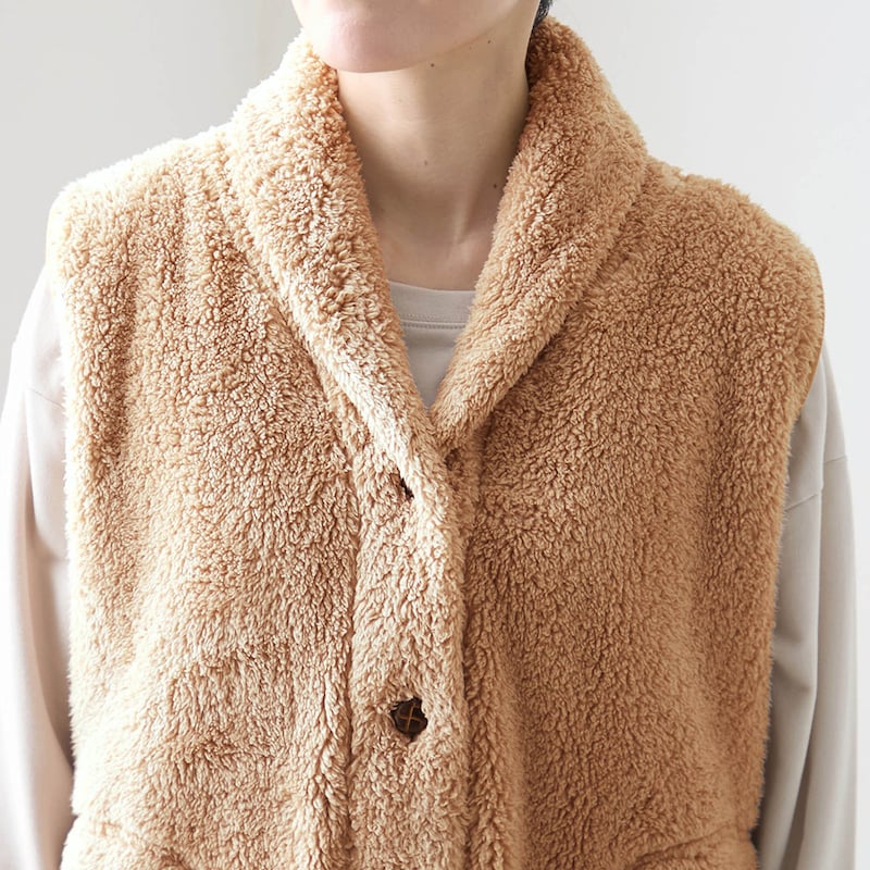 襟があるタイプなので首回りがあたたか