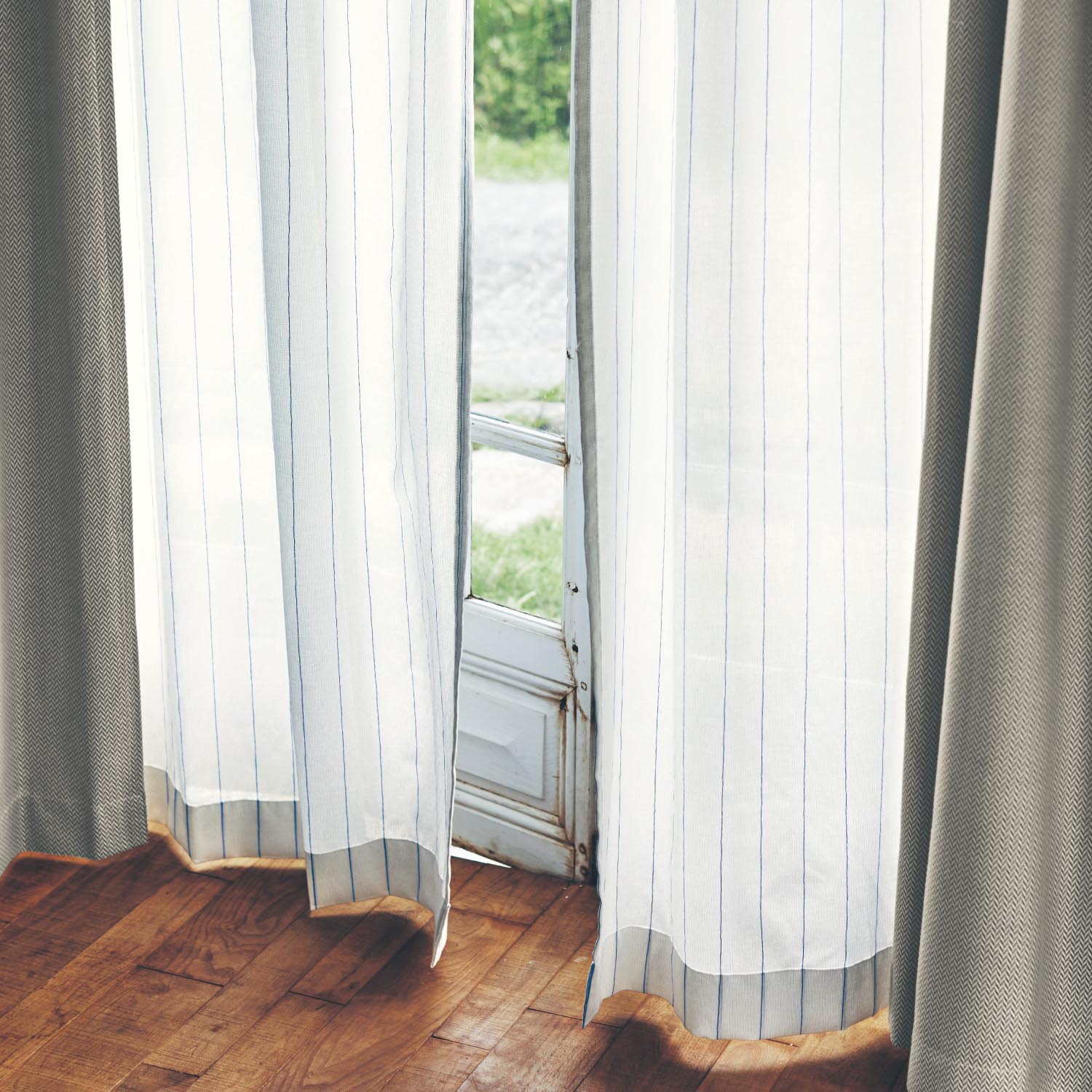 【BELLE MAISON DAYS】【58サイズ】 風にゆらぐような。綿混UVカット・遮熱・遮像ボイルカーテン