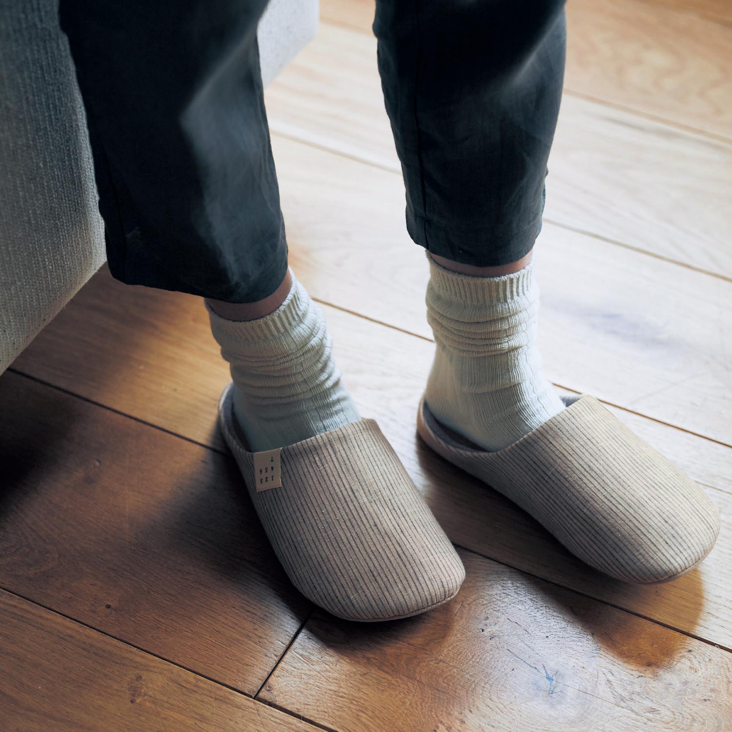 【BELLE MAISON DAYS】足にフィットする洗えるスリッパ