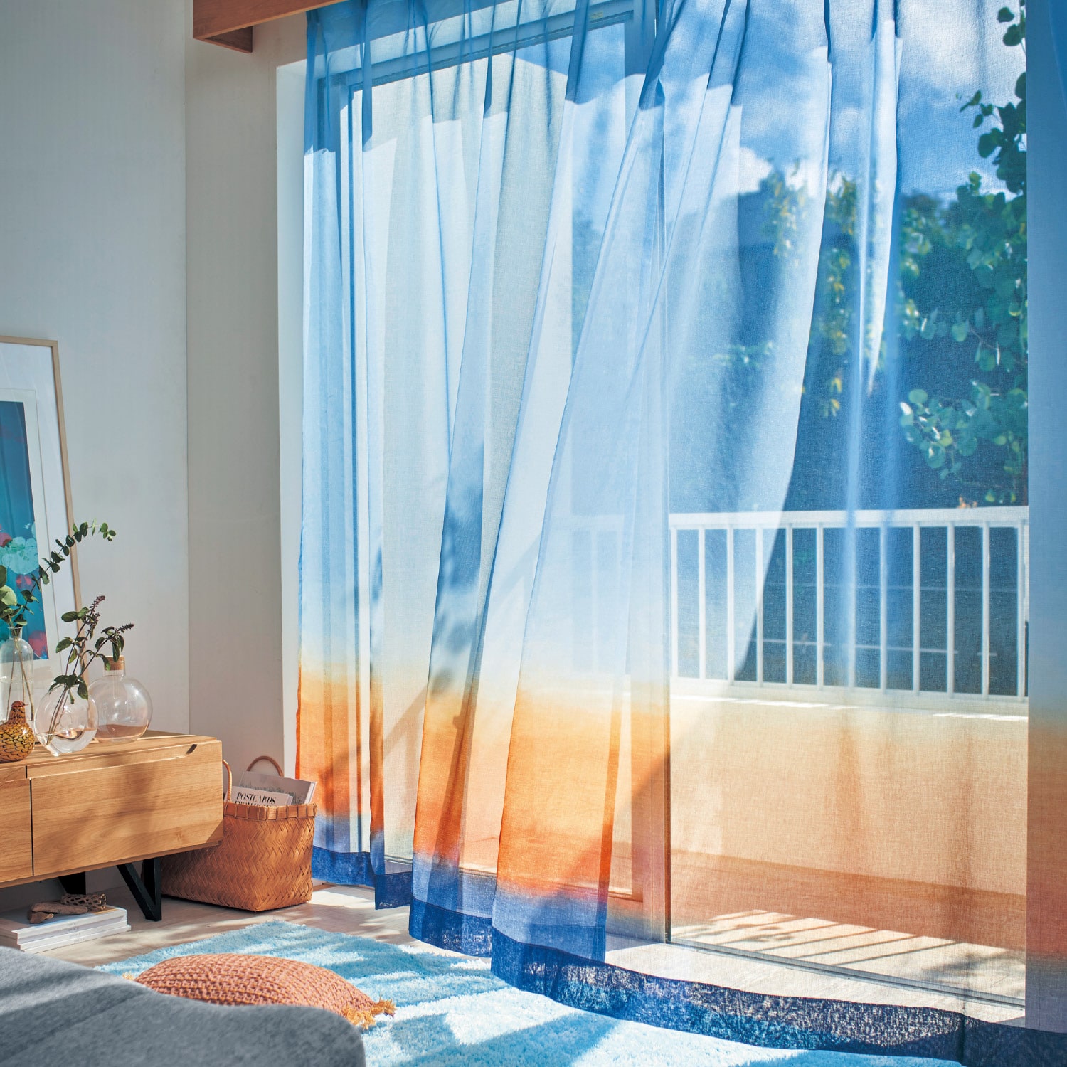 ベルメゾン カーテン２枚組「朝焼けの空を映したボイルカーテン」