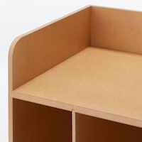 天板は、物が落ちにくいように立ち上がりを付けています
