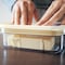 カットしてそのまま保存できるバターナイフ付きバターケース[日本製]