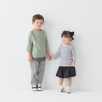 左)スモーキーグリーン／110cm・110サイズ、右)ブルーボーダー／87cm・90サイズ